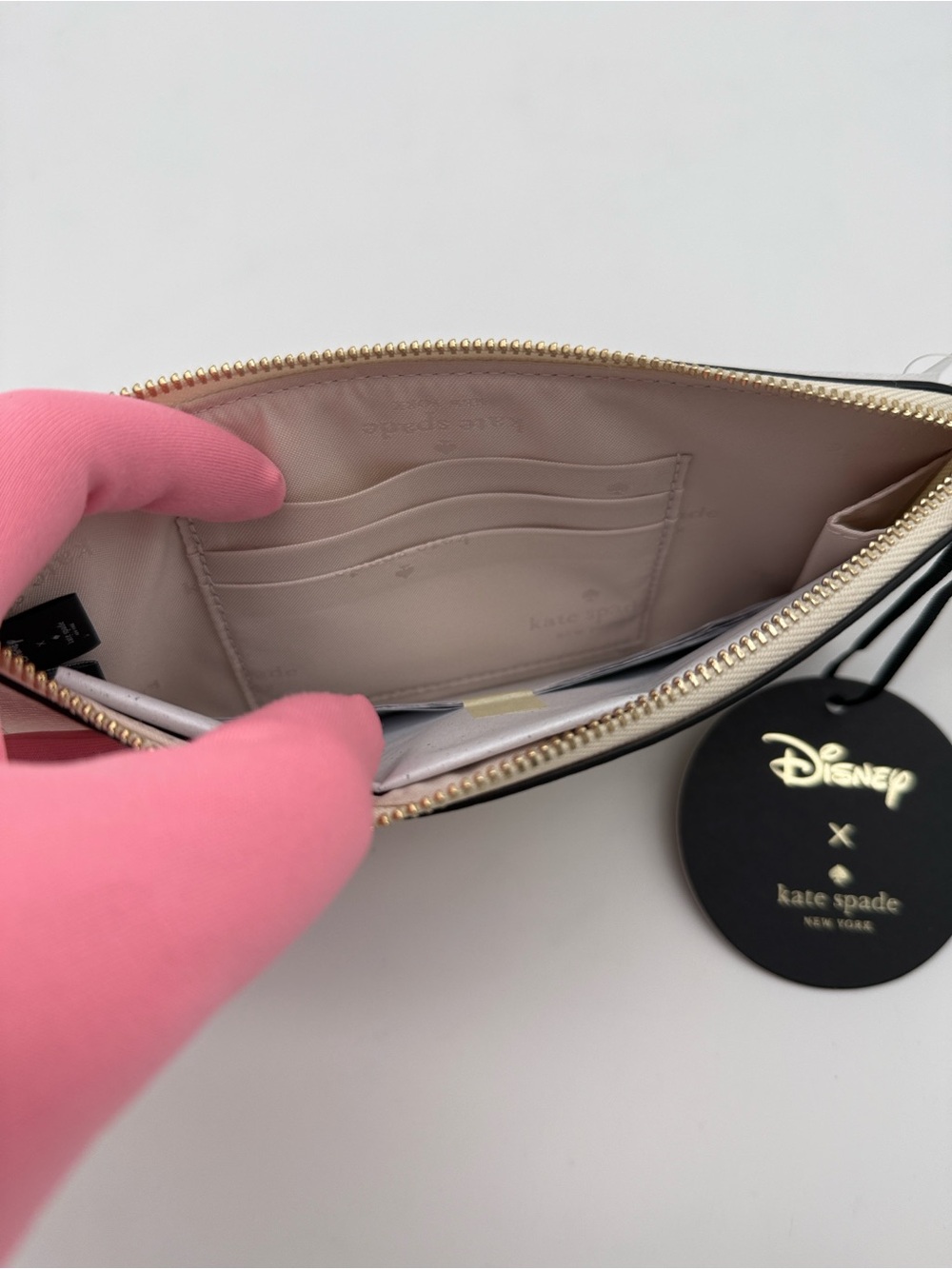 Kate Spade Disney X Kate Spade New York Minnie Medium L-Zip Wristlet Parchment - Picture 9 of 15